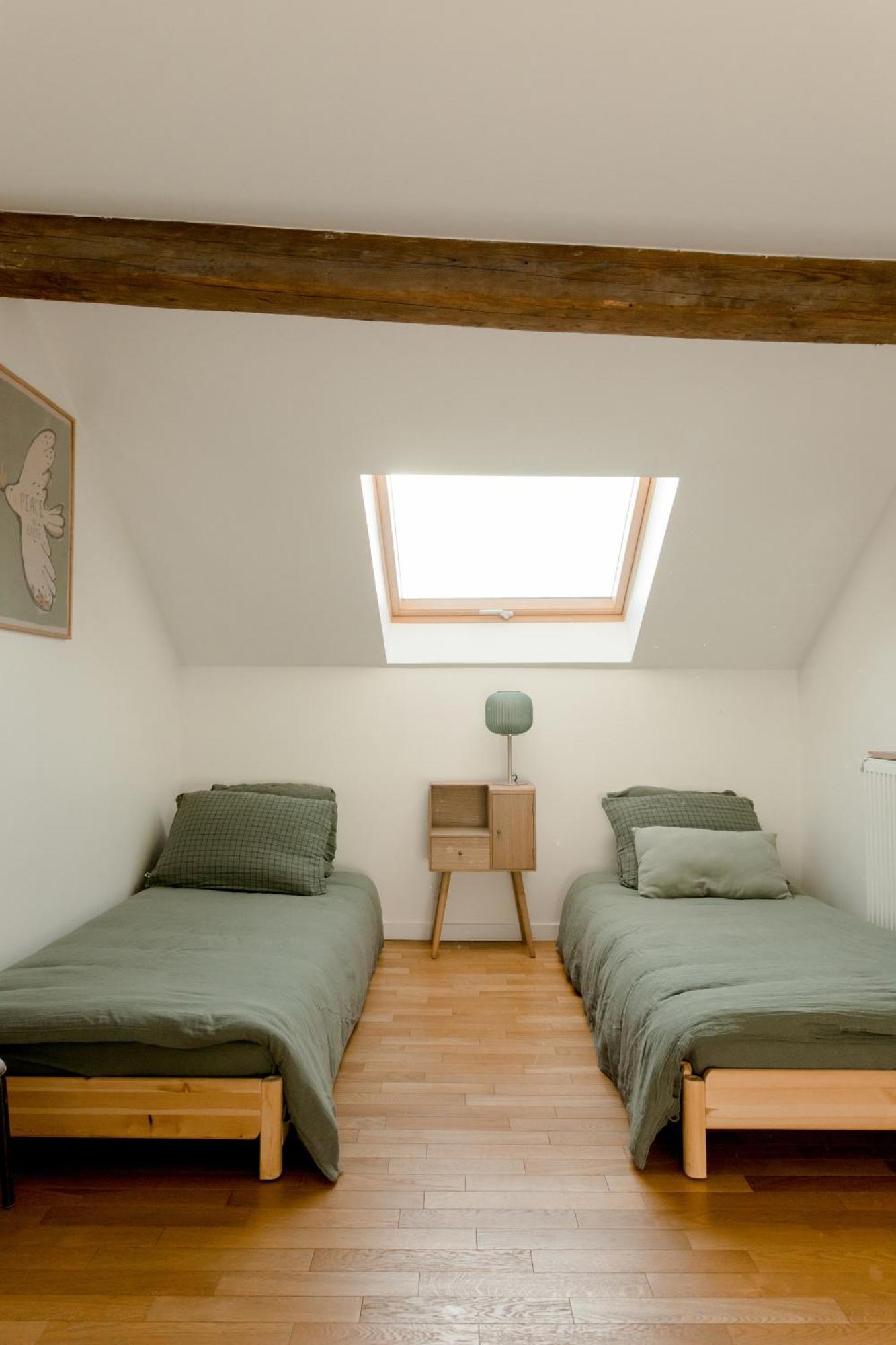 Logement Entier Ou A Partager Dans Maison Familiale A Rueil Malmaison, Proche De Paris La Defense Exteriér fotografie
