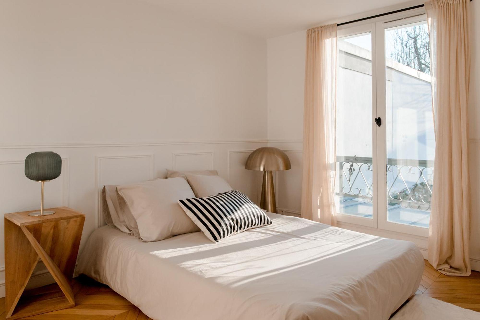Logement Entier Ou A Partager Dans Maison Familiale A Rueil Malmaison, Proche De Paris La Defense Exteriér fotografie
